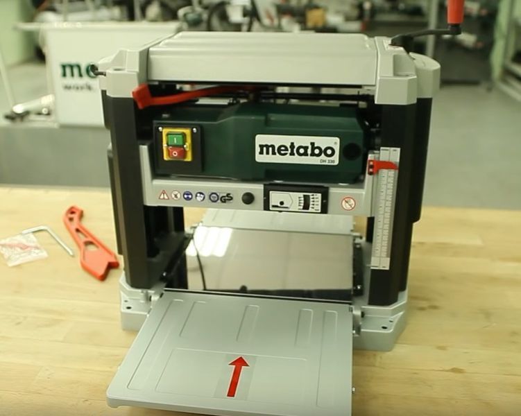 Електричний рейсмусовий верстат для дерева Metabo DH 330 : 1800 Вт портативний рейсмус (0200033000) 0200033000 фото