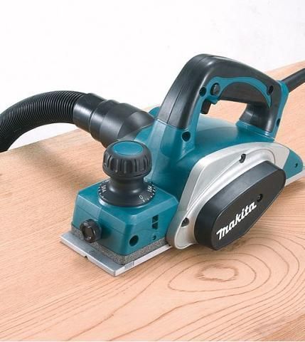 Електричний ручний рубанок (фуганок) MAKITA KP0800 : 620 Вт, ширина 82мм, глибина 2.5мм, 2.6 кг (електрорубанок) KP0800 фото