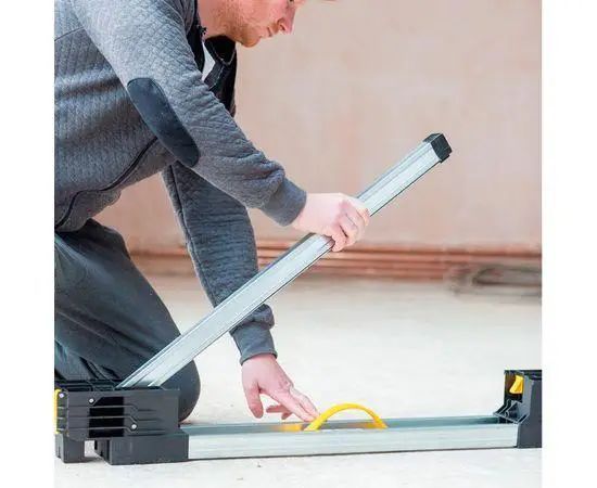 Стійки розкладні STANLEY FatMax FMST1-75763 : 2 шт, розмір 1120 x 120 x 270 мм, мак.навантаження 900 кг FMST1-75763 фото