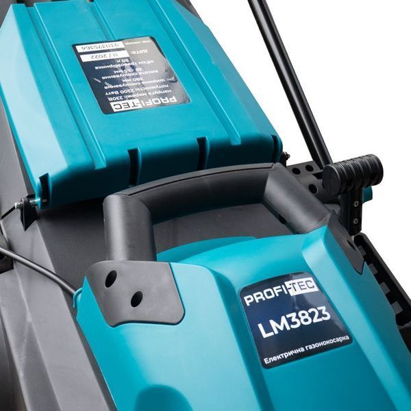 Газонокосарка електрична PROFI-TEC LM3823 COMFORT : 2300 Вт, шир. 38 см, 50 л, площа 500 м&sup2; 005271 фото